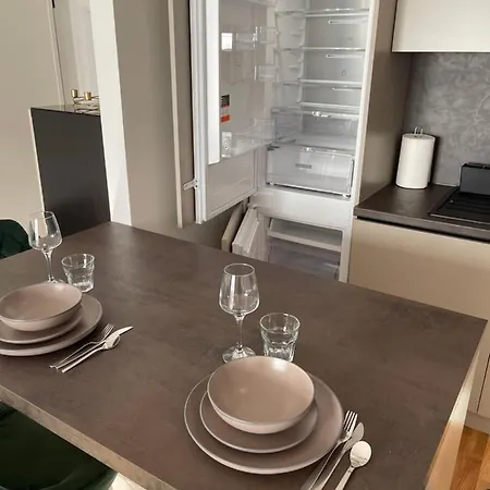 Tadea Apartment *